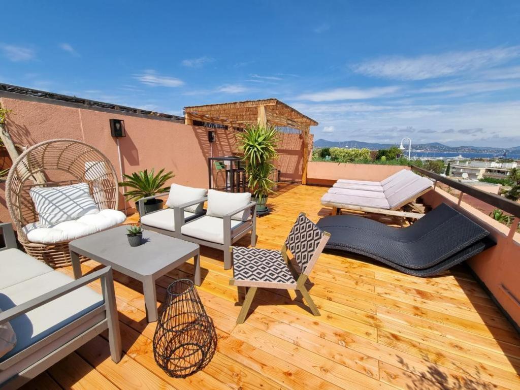 Superbe Appartement Avec Rooftop Prive Saint-Tropez Exteriör bild