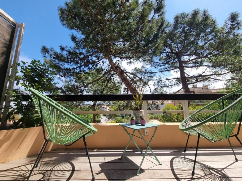 Superbe Appartement Avec Rooftop Prive Saint-Tropez Exteriör bild